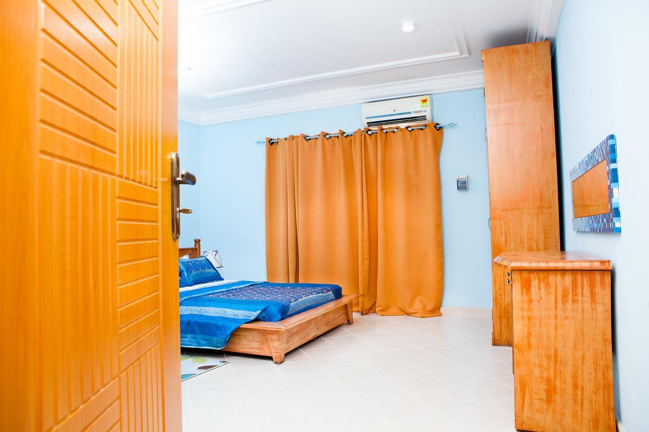 Maxwell Court Apartments Acra Exterior foto